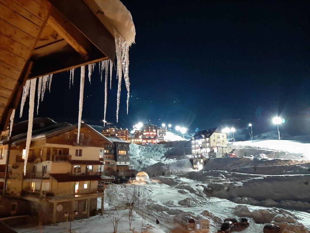 Gudauri Ski Studio Zewnętrze zdjęcie